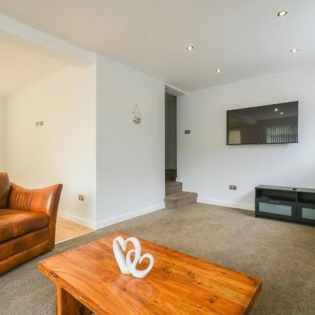 Luxurious & Tranquil Riverside Getaway Great Harwood Extérieur photo