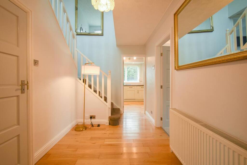 Luxurious & Tranquil Riverside Getaway Great Harwood Extérieur photo